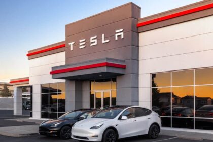 £20K invested in Tesla stock last April is now worth…