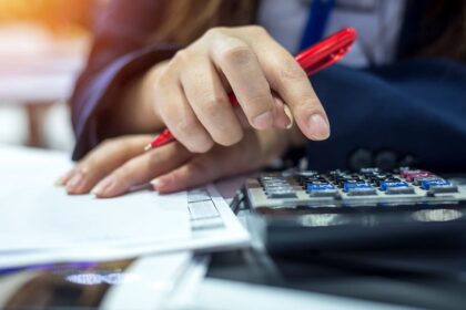 I Had To Spring Clean My Bank Accounts. Here's How I Did It