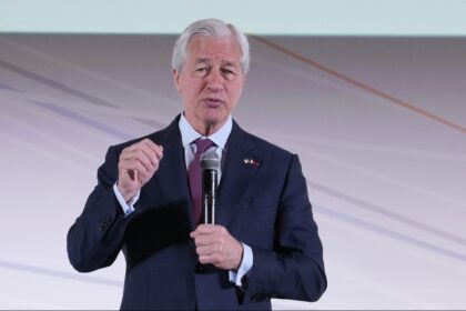 JPMorgan Chase Will Allow Clients to Buy Bitcoin