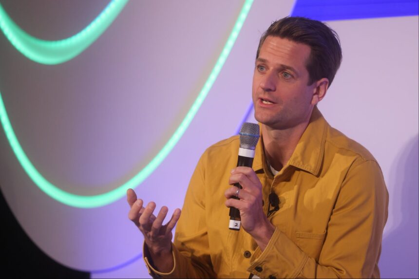 Klarna CEO Reverses Course By Hiring More Humans, Not AI