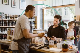 Pros and Cons of Fast Business Loans For Small Businesses