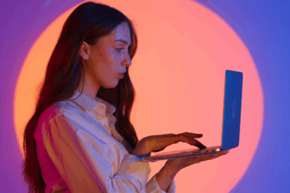 Google Ads AI Vs. Third-Party AI Tools: Comparison For Google Ads Creatives