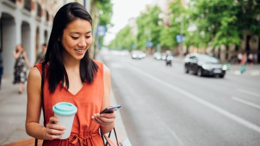 5 Reasons Switching Banks May Be Worth It