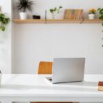 How I Use Pinterest To Get Blog Traffic and Make a Full-Time Income