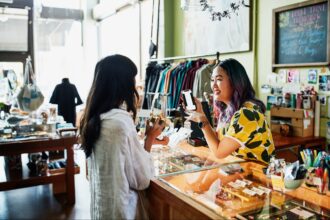 How to Turn Complaints, Comments and Compliments Into Business Wins
