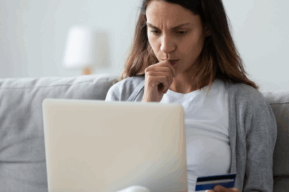 How AI Detects Customer Hesitation (And Converts It Into Sales)