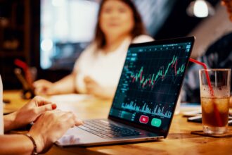 How To Choose An Online Brokerage