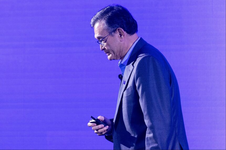 Intel Laying Off Tens of Thousands of Employees: CEO Memo