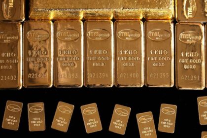 If You'd Invested $1,000 In Gold 10 Years Ago, Here’s How Much You’d Have Now
