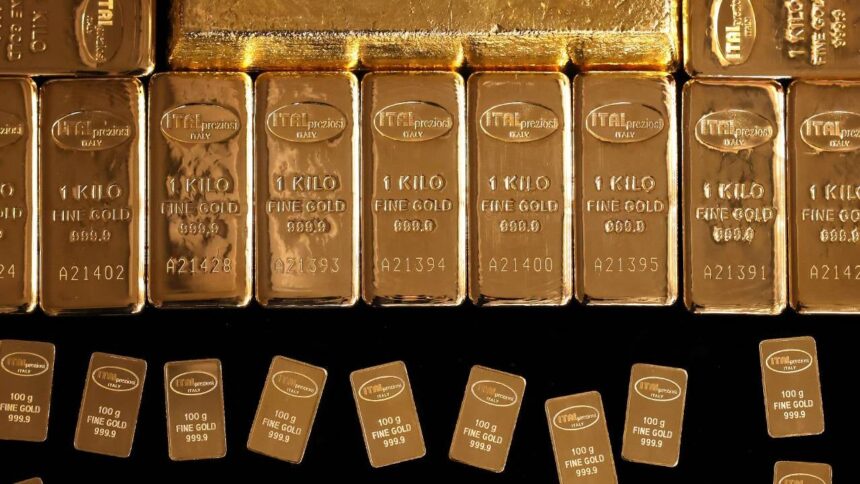 If You'd Invested $1,000 In Gold 10 Years Ago, Here’s How Much You’d Have Now