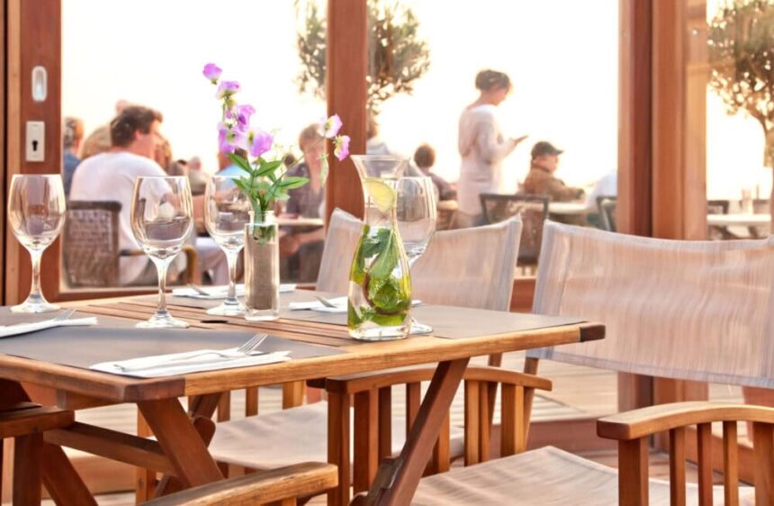7 Real Ways To Get Paid To Eat at Restaurants