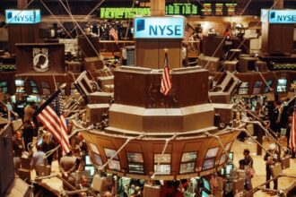 Survey: Top Market Strategists See Stocks Continuing To Hit New All-Time Highs Over The Next 12 Months
