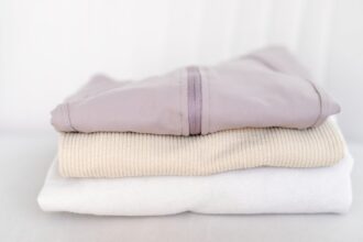 How To Launch Your Clothing Brand Side Hustle on Etsy With Zero Upfront Costs
