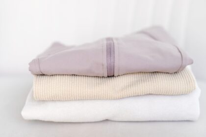 How To Launch Your Clothing Brand Side Hustle on Etsy With Zero Upfront Costs