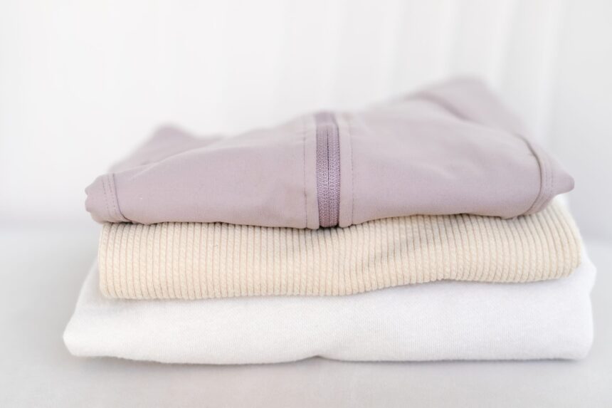 How To Launch Your Clothing Brand Side Hustle on Etsy With Zero Upfront Costs