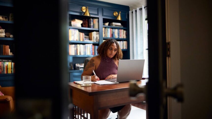 What Are The Pros And Cons Of Variable Annuities? All You Need To Know