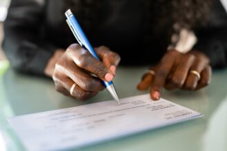 6 Ways To Cash A Check Without A Bank Account